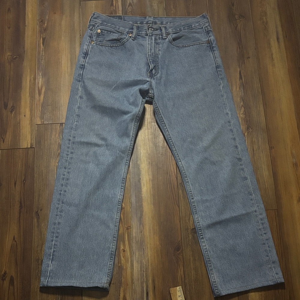 Levi's 505's Jeans Amazing for the ladies! 31 waist - Picture 1 of 5
